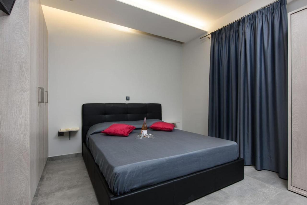 Dorotea Luxury Rooms Ypsos Exterior foto